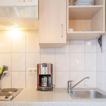 666, Seepark Apartment