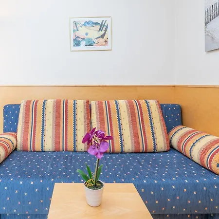 666, Seepark Apartman