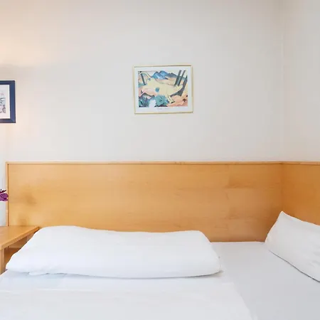 666, Seepark * Sellin